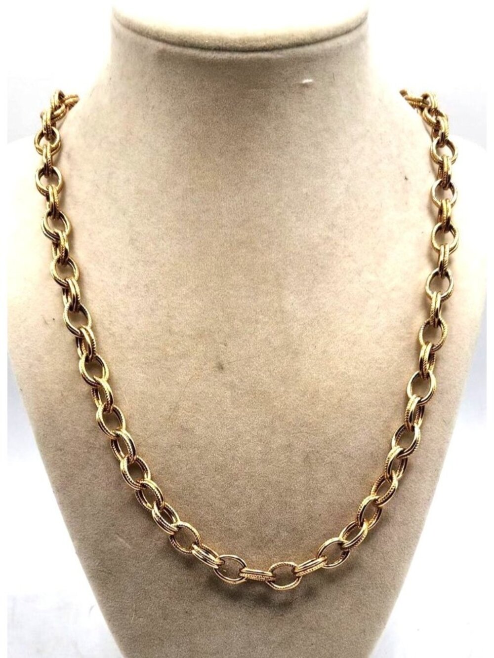 Gold Tone Double Loop 18" Chain - Fold Over Clasp